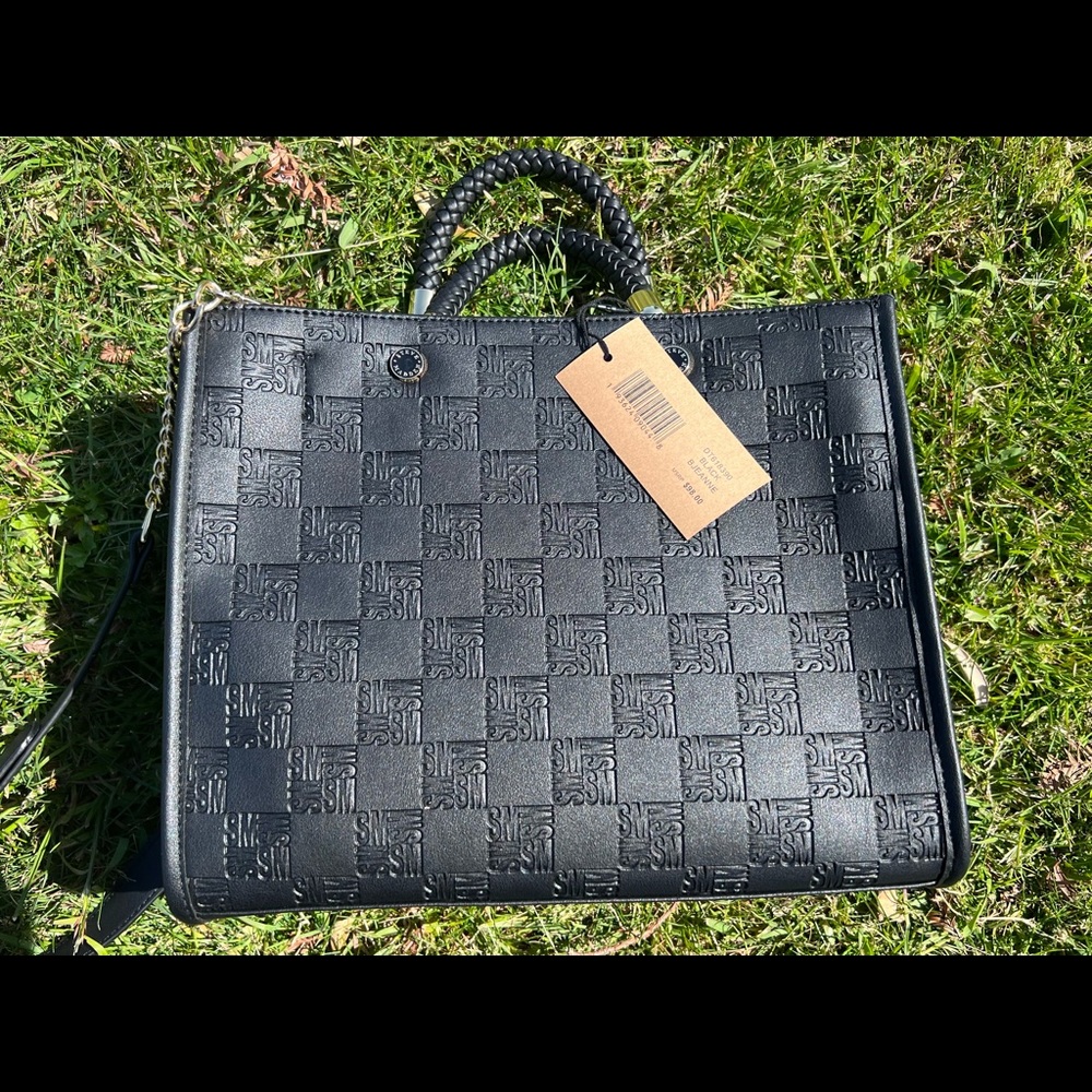 Steve Madden shoulder bag.